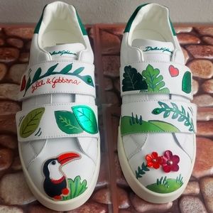 💚💥DOLCE & GABBANA KIDS (TROPICAL MOTIF SNEAKERS)🌴🌹💚❤️🦚💥🍀❗️❗️❗️